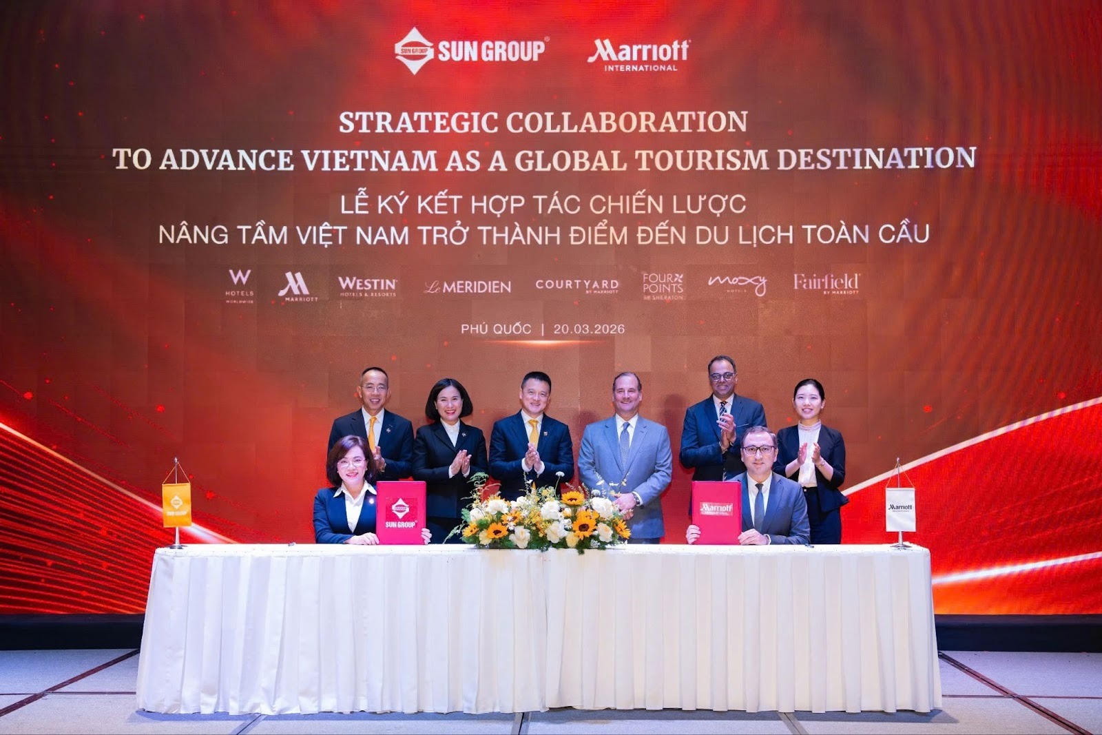 Sun Group và Marriott International ký kết hợp tác chiến lược nâng tầm Việt Nam trở thành điểm đến du lịch toàn cầu. 
