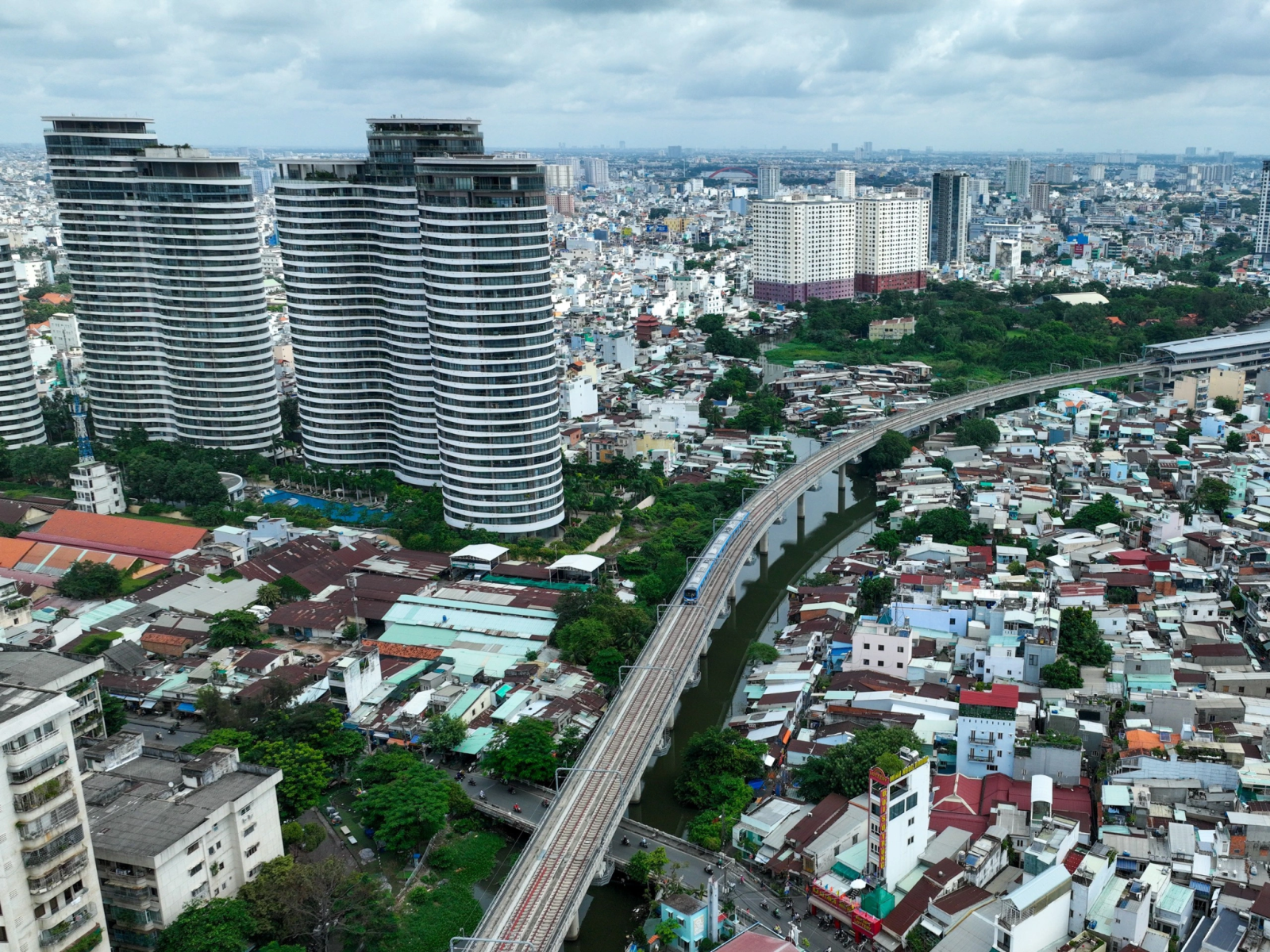Phát triển TOD đang mở ra cực tăng trưởng mới cho các thành phố lớn