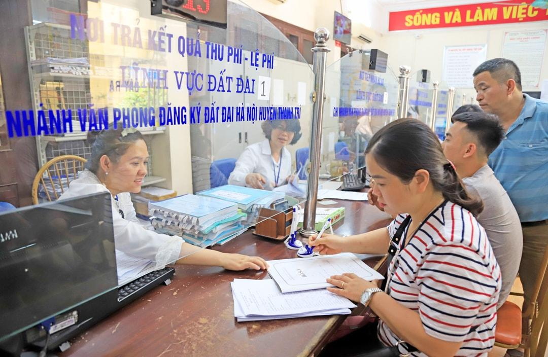 Kiểm tra pháp lý trước khi mua đất nền quanh Vành đai 4. (Nguồn: Sưu tầm)
