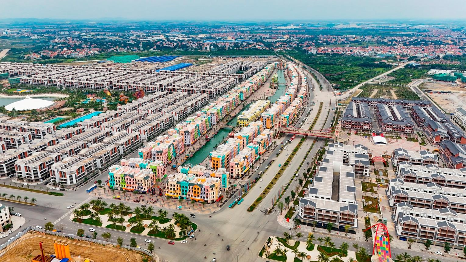 Diện mạo đô thị tại Văn Giang ngày càng phát triển với hệ thống đường giao thông và khu dân cư được đầu tư. (Nguồn: Sưu tầm)