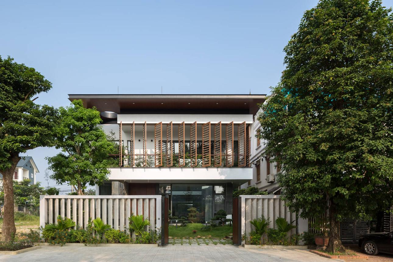 Thiết kế chống nóng cần cân bằng giữa che nắng, thông gió, lấy sáng tự nhiên và tính thẩm mỹ. (Nguồn: Sưu tầm)