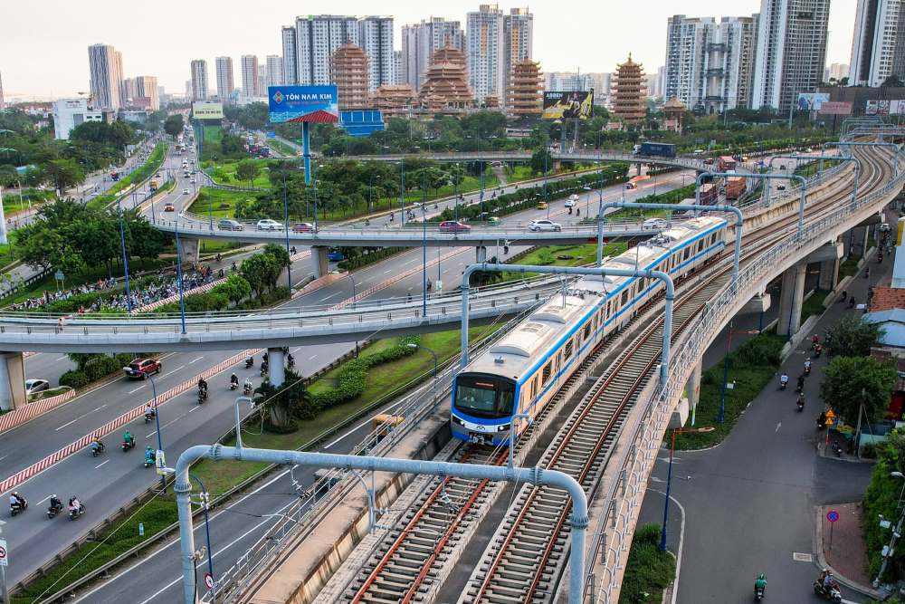 Nhà ga metro kết nối trực tiếp với mạng lưới giao thông và không gian đô thị xung quanh